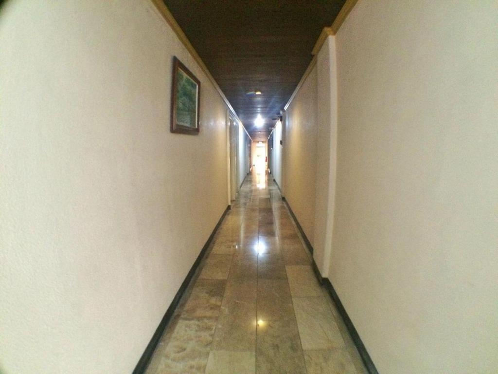 Suzuki Beach Hotel Olongapo Zewnętrze zdjęcie
